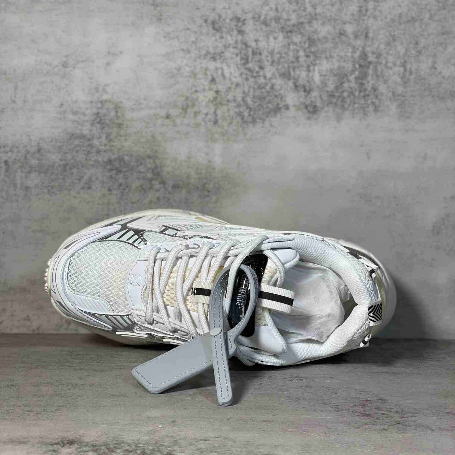 Off-White c/oVrgil Abloh™ Sneakers - DopestKickz