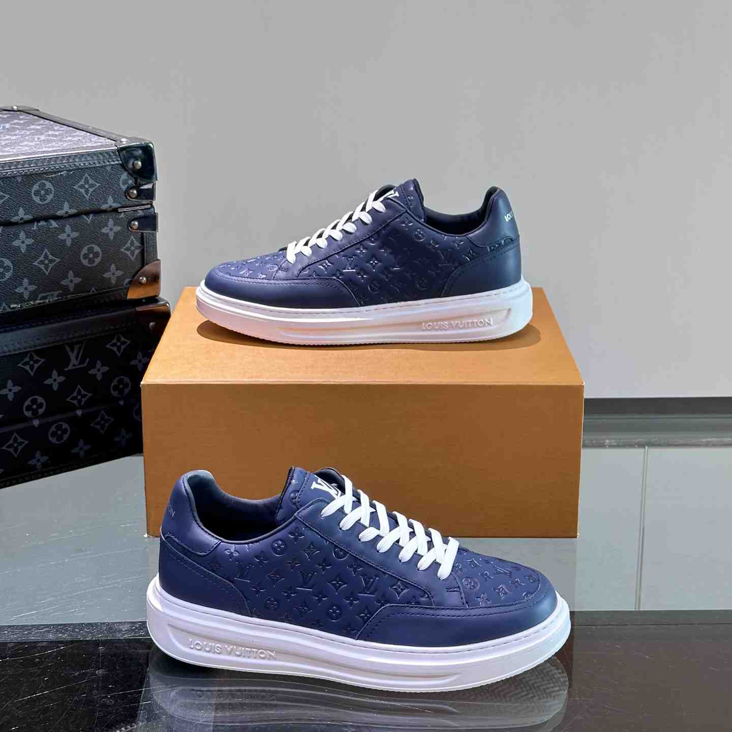 Louis Vuitton Sneaker - DopestKickz