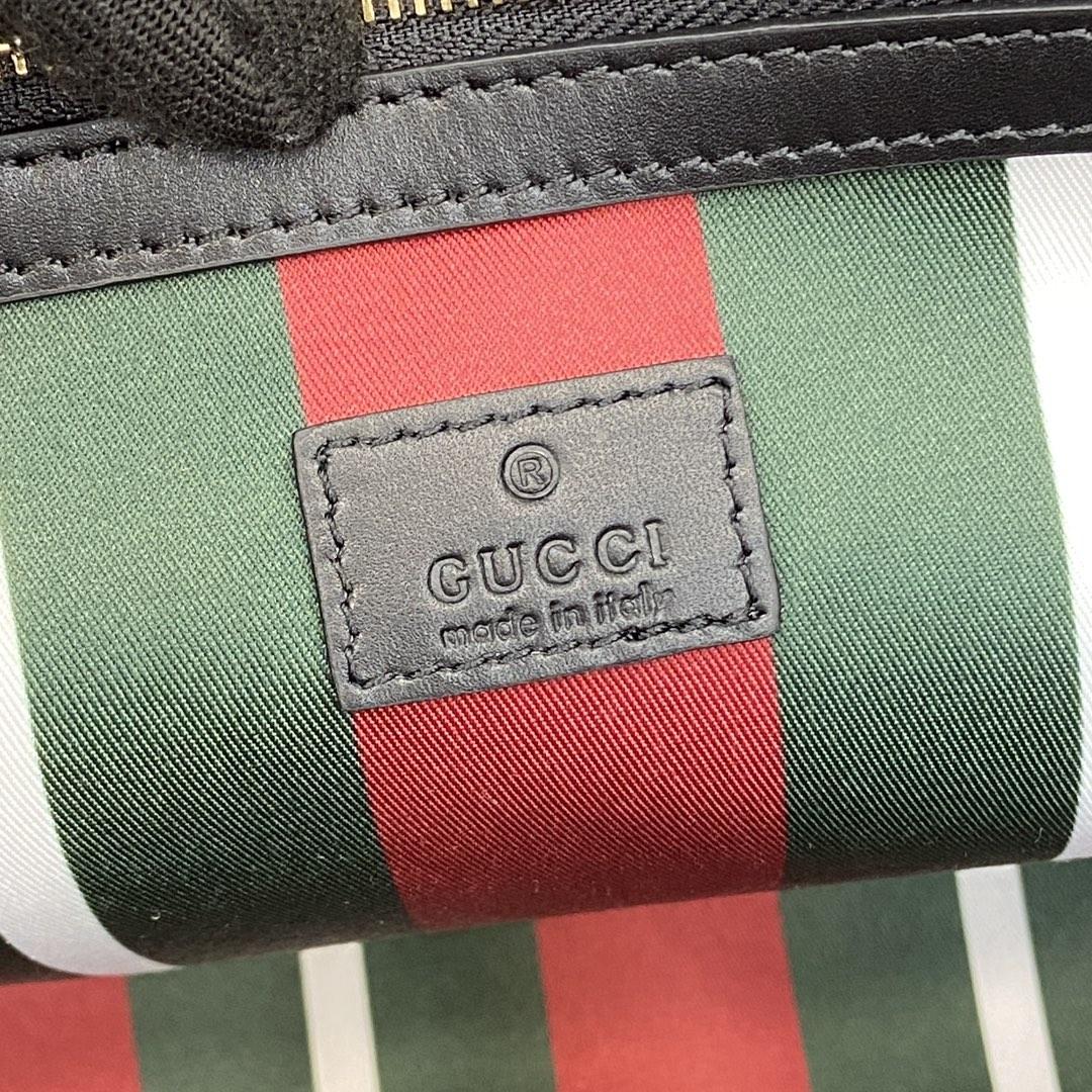 Gucci GG Emblem Large Tote Bag - DopestKickz