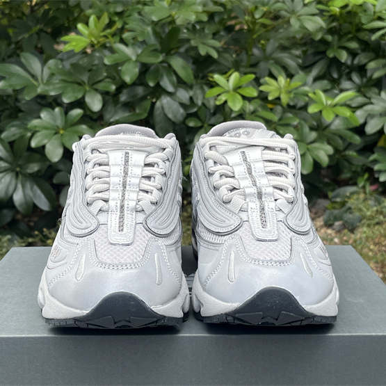 New Balance NB 1000 Sneakers      M1000TE   - DopestKickz