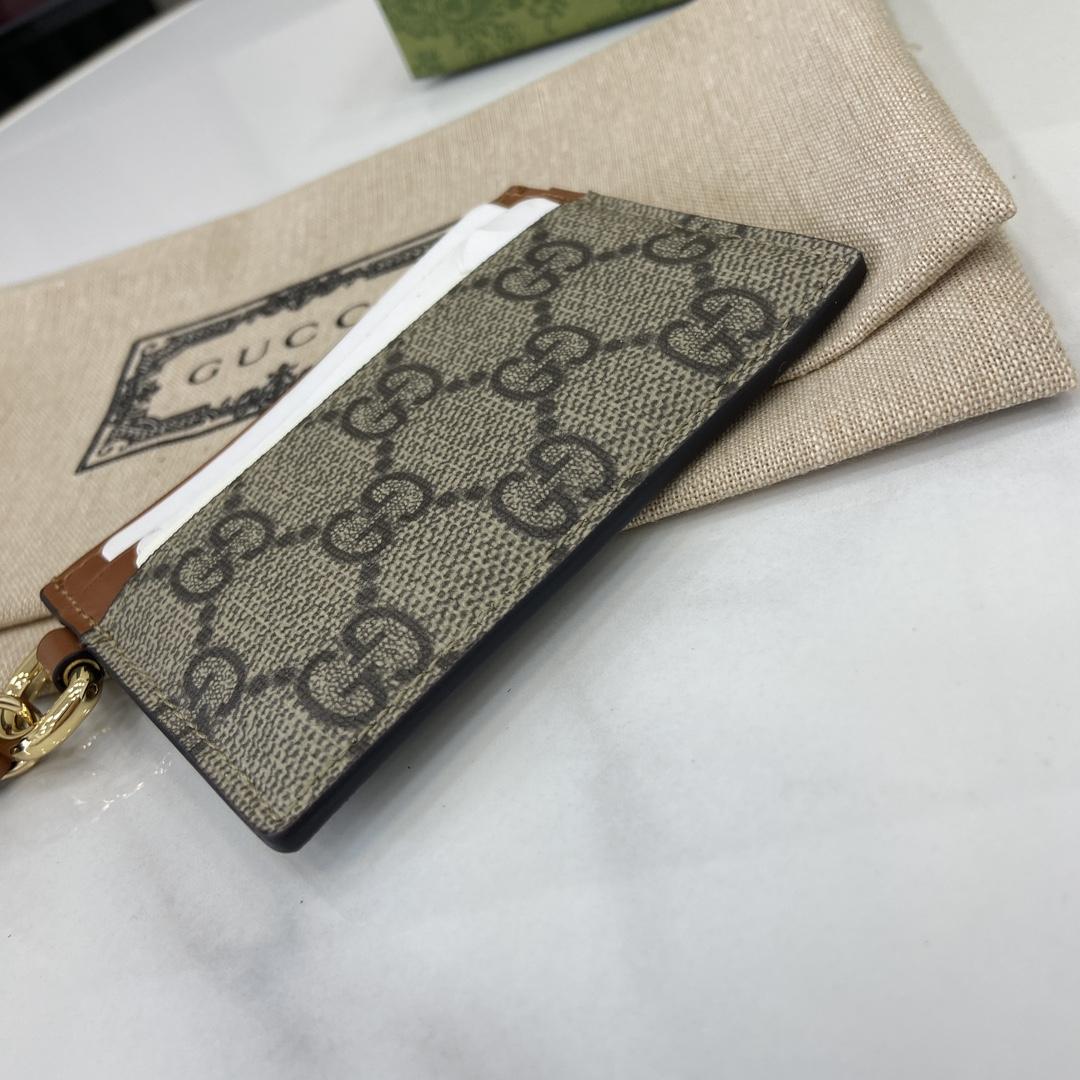 Gucci GG Emblem Card Case With Strap - DopestKickz