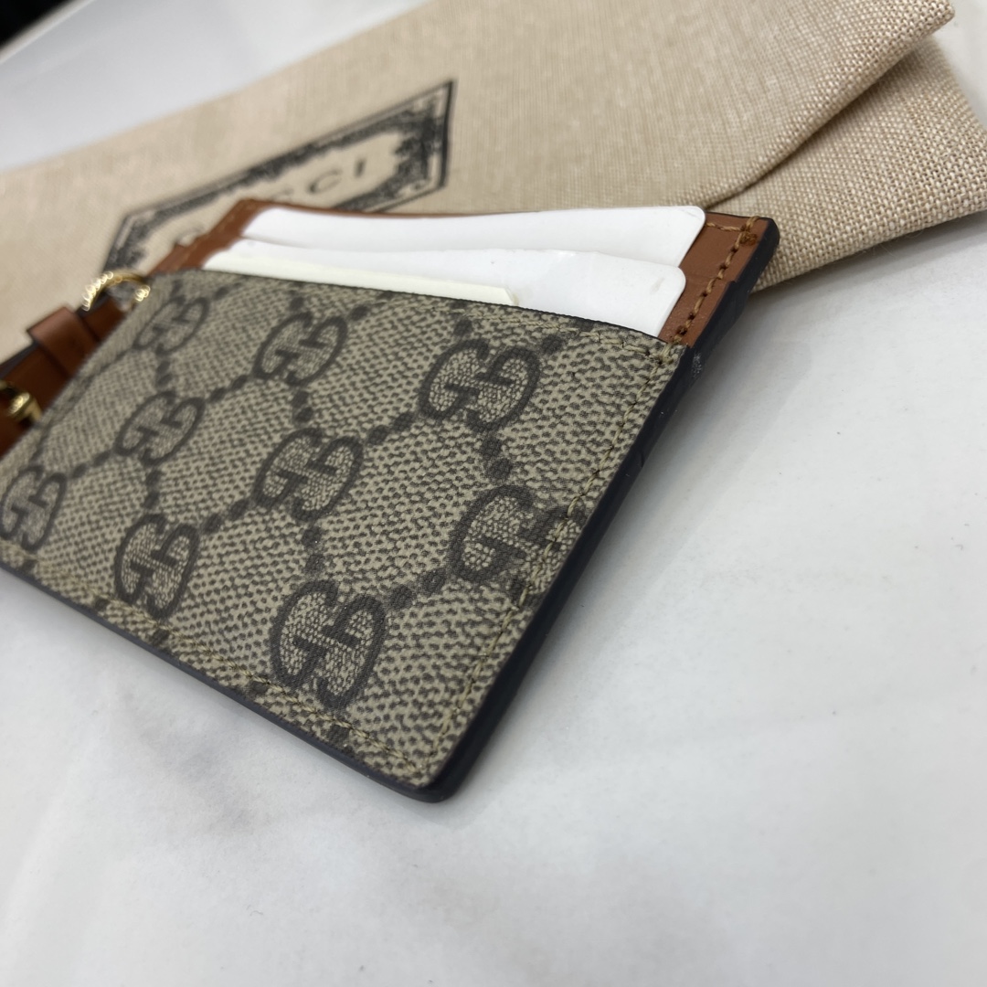 Gucci GG Emblem Card Case With Strap - DopestKickz