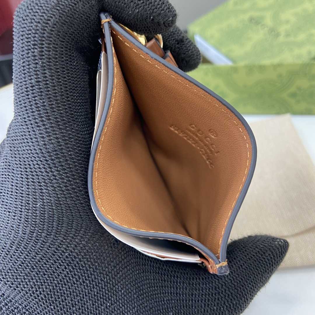Gucci GG Emblem Card Case With Strap - DopestKickz