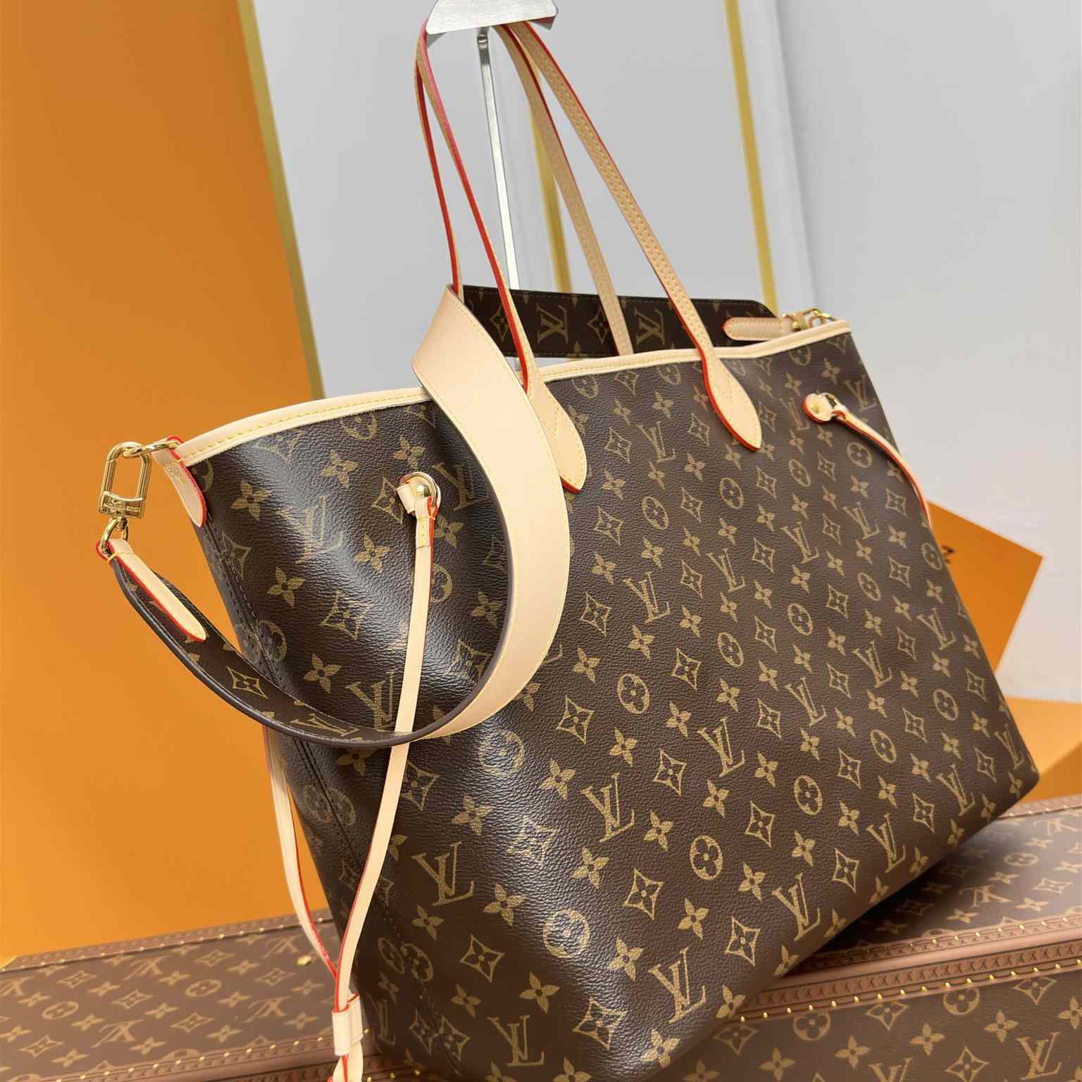 Louis Vuitton Neverfull Bandoulière Inside Out GM   M11948 - DopestKickz
