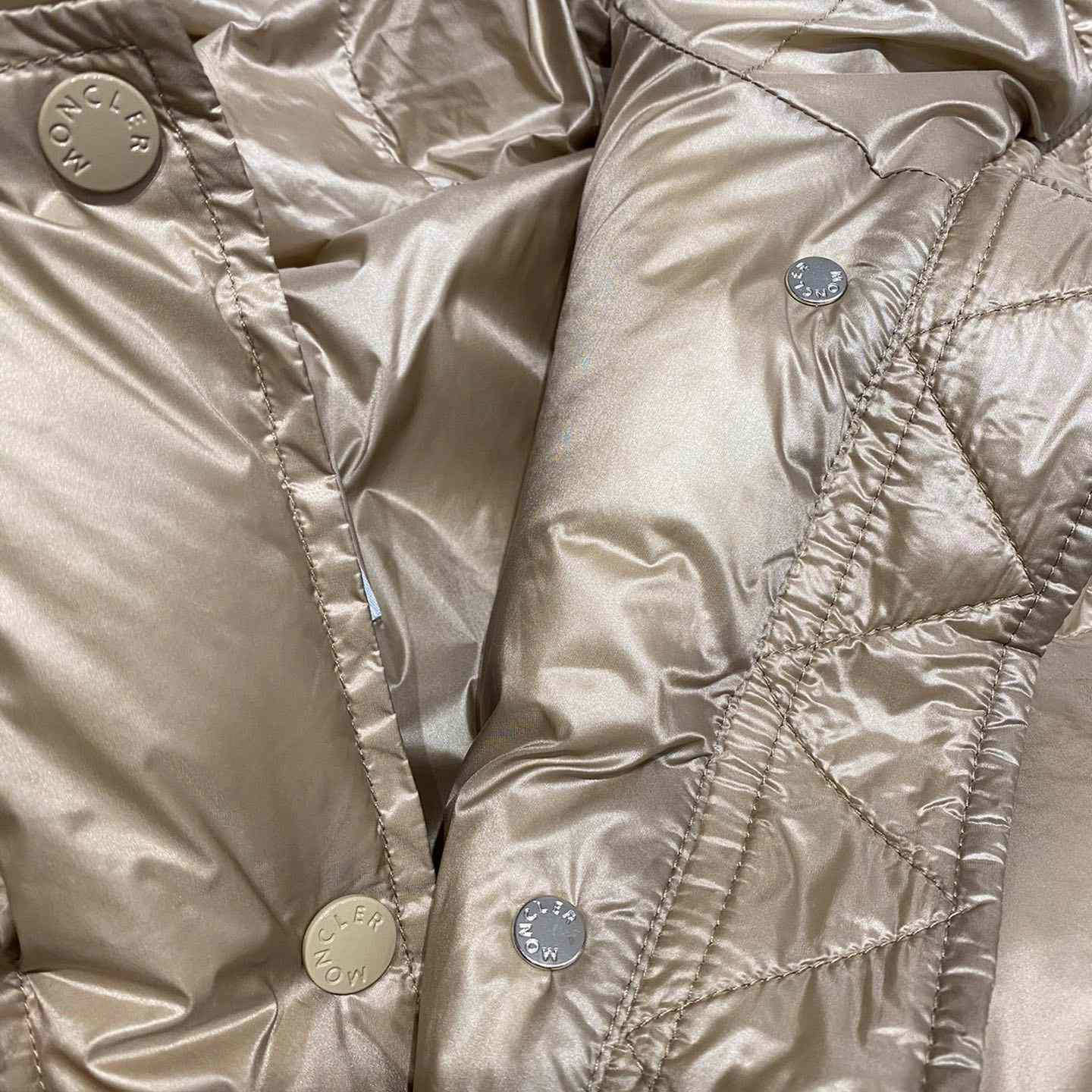 Moncler Borey Short Down Jacket - DopestKickz