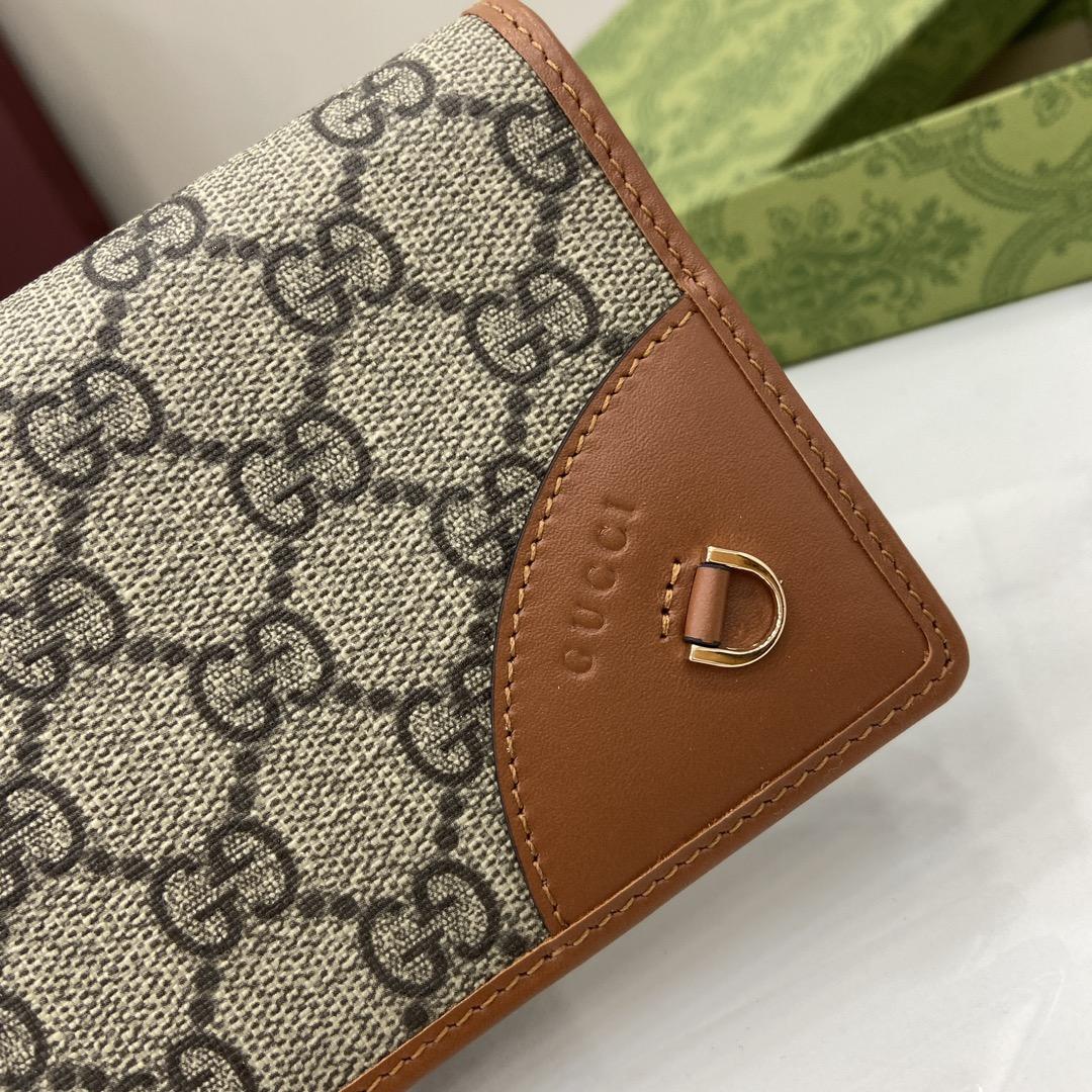 Gucci GG Emblem Continental Wallet - DopestKickz