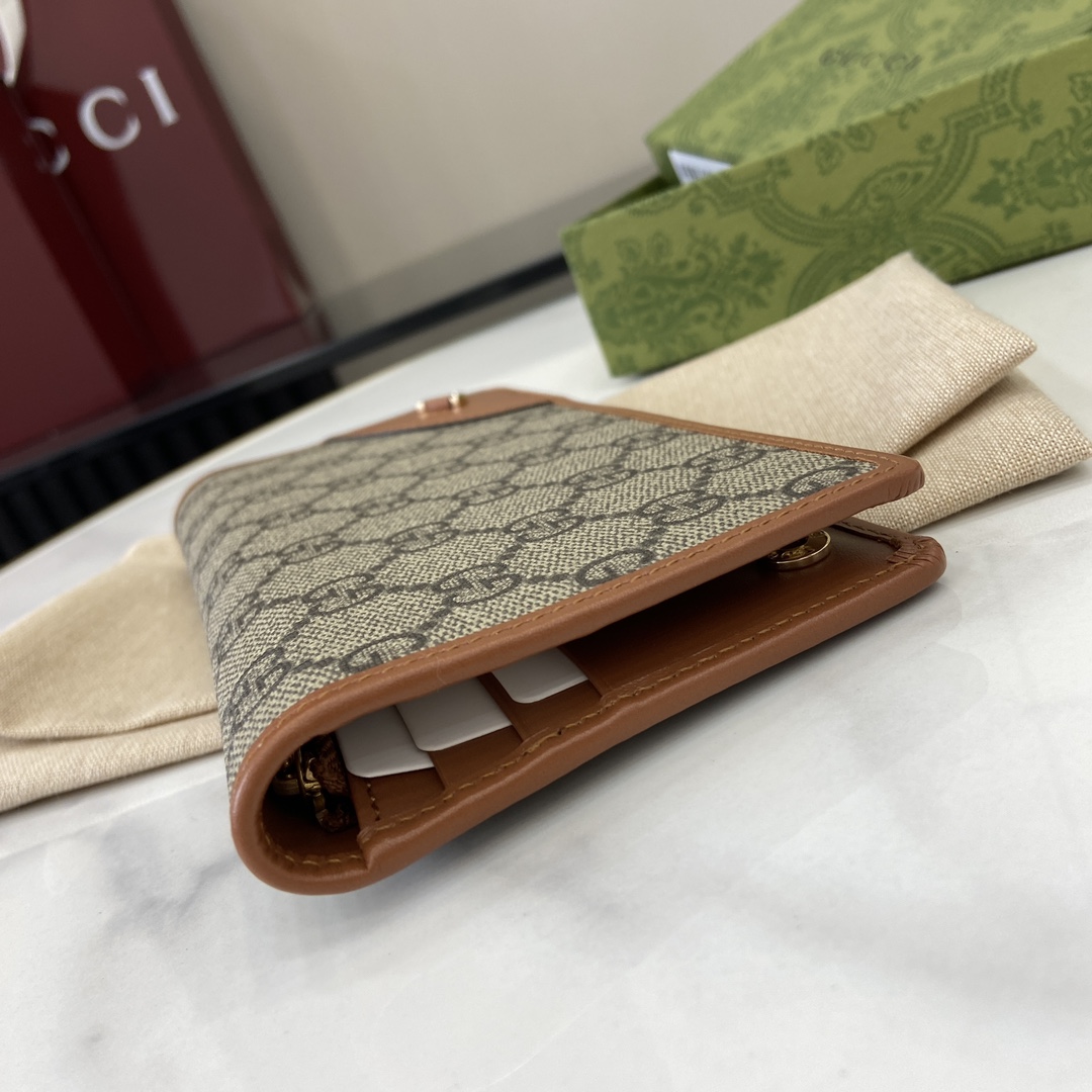 Gucci GG Emblem Continental Wallet - DopestKickz