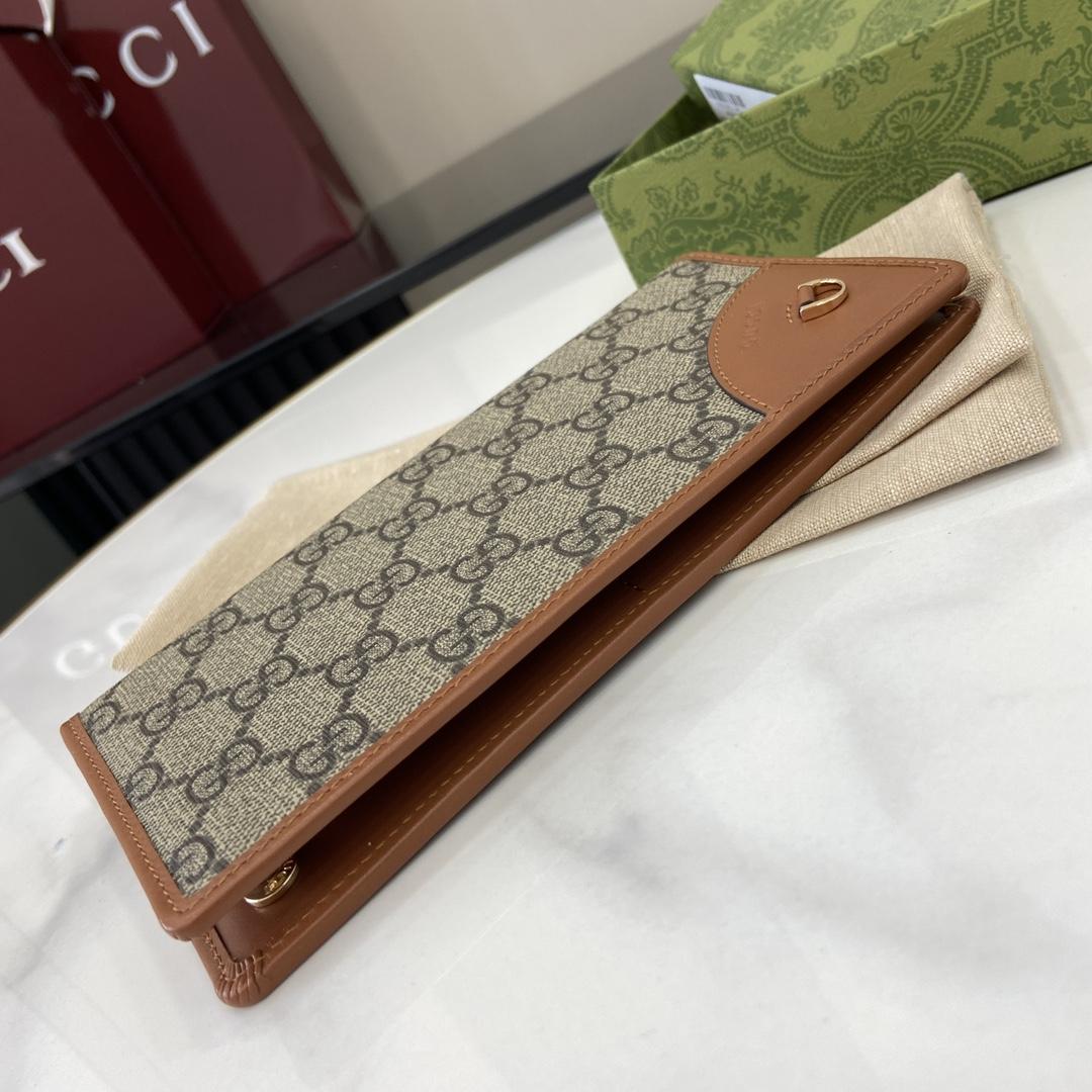 Gucci GG Emblem Continental Wallet - DopestKickz