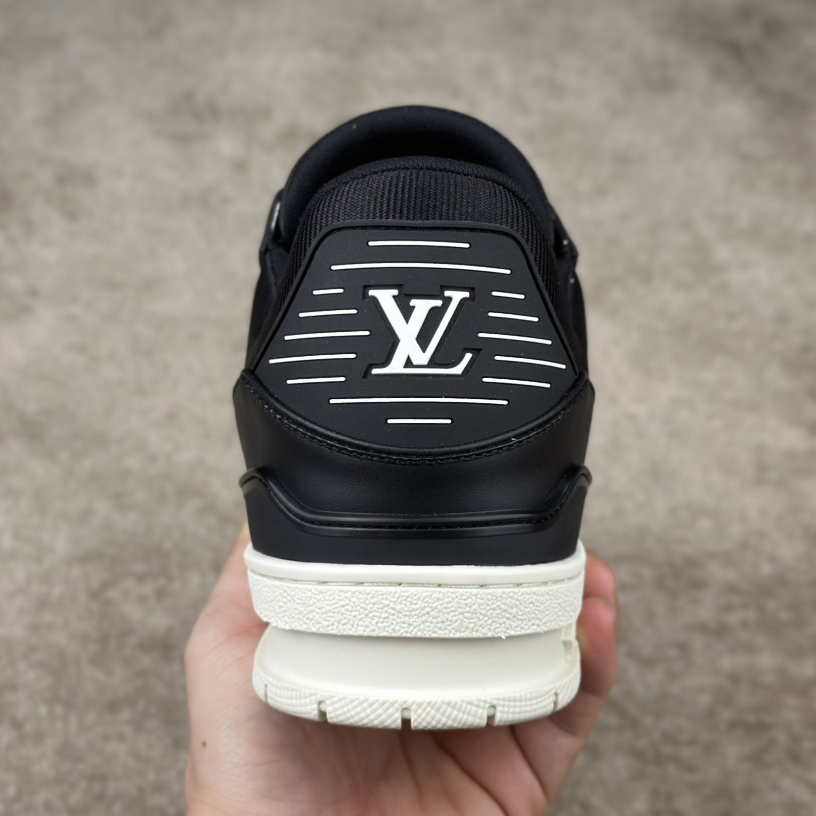 Louis Vuitton LV Trainer Sneaker  1AD9W8 - DopestKickz