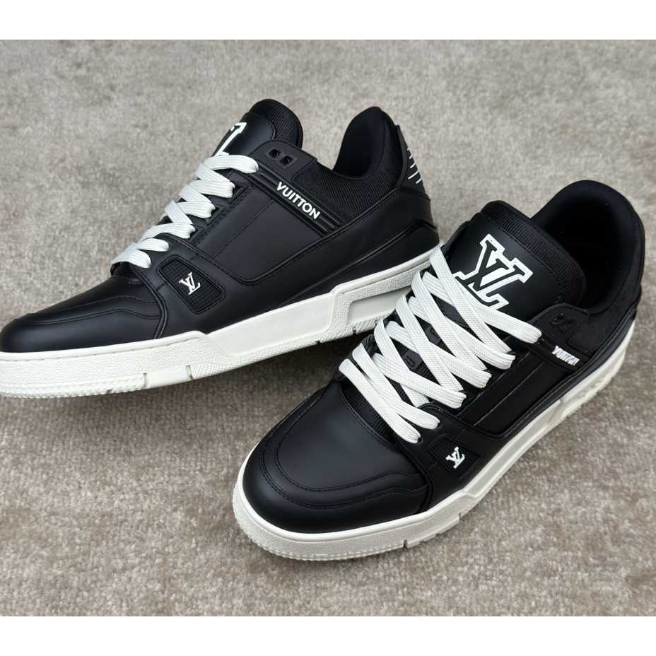 Louis Vuitton LV Trainer Sneaker  1AD9W8 - DopestKickz
