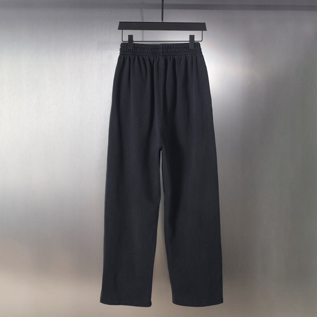 Balenciaga Sweatpants  - DopestKickz