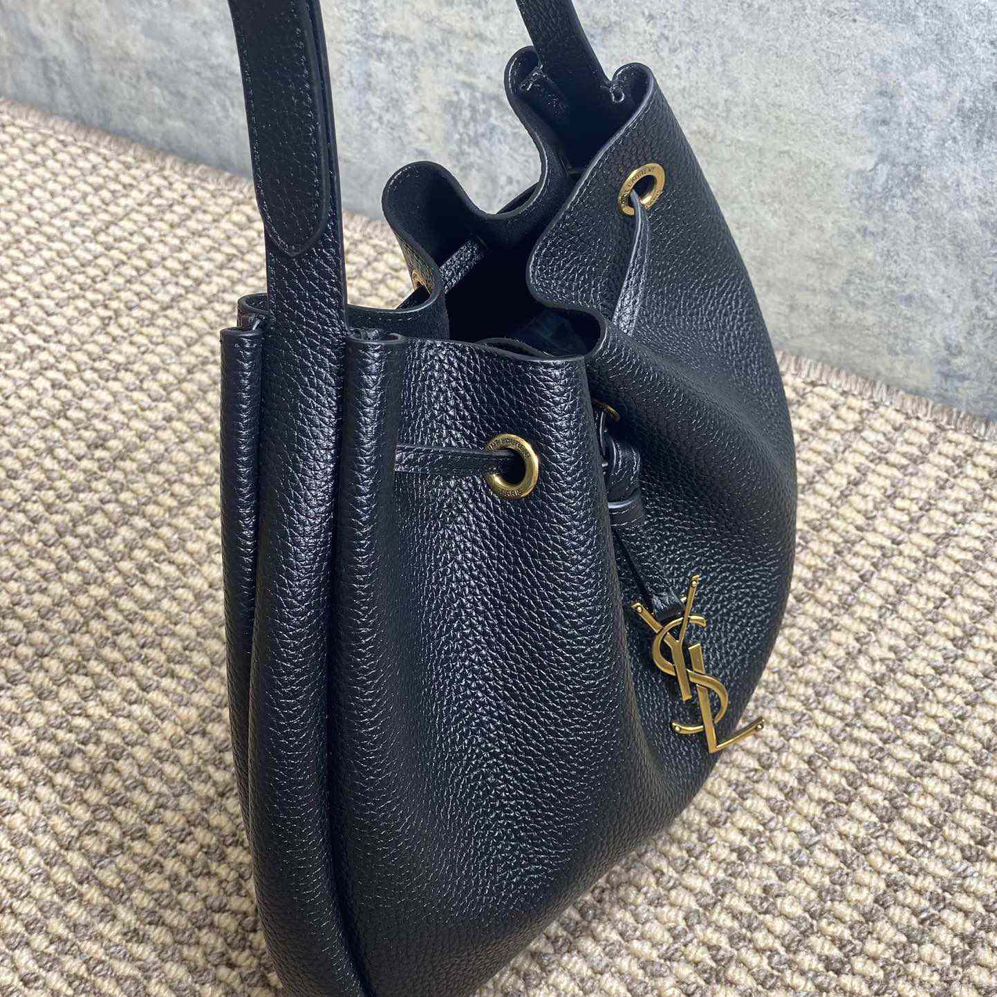 Saint Laurent Paris Vii Small Hobo In Grained Leather - DopestKickz