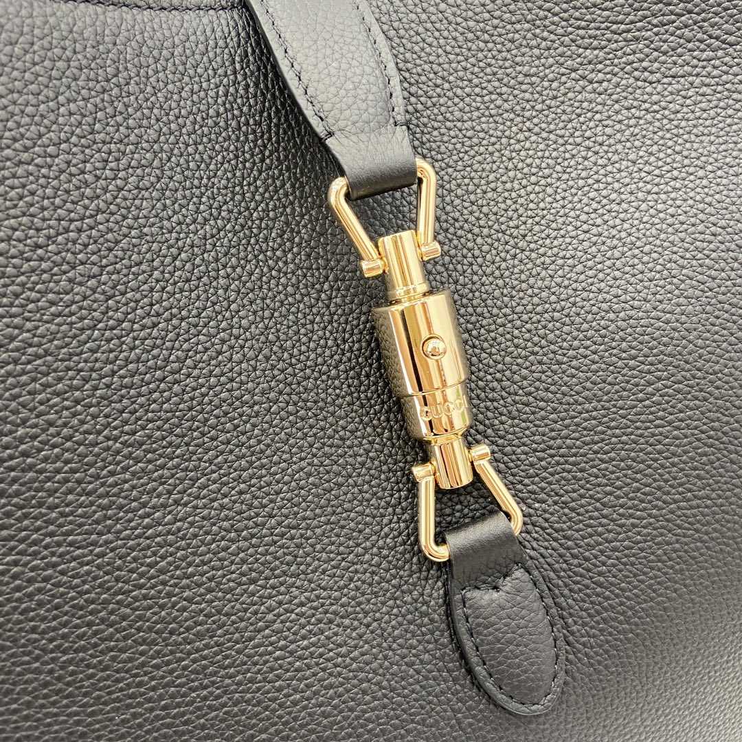 Gucci Jackie Large Shoulder Bag - DopestKickz