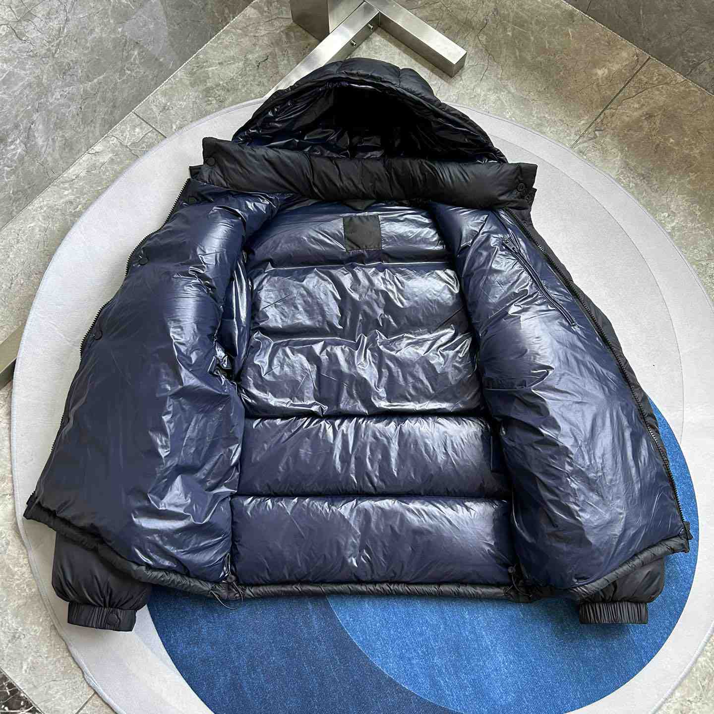 Moncler Cyclone 2-IN-1 Short Down Jacket - DopestKickz