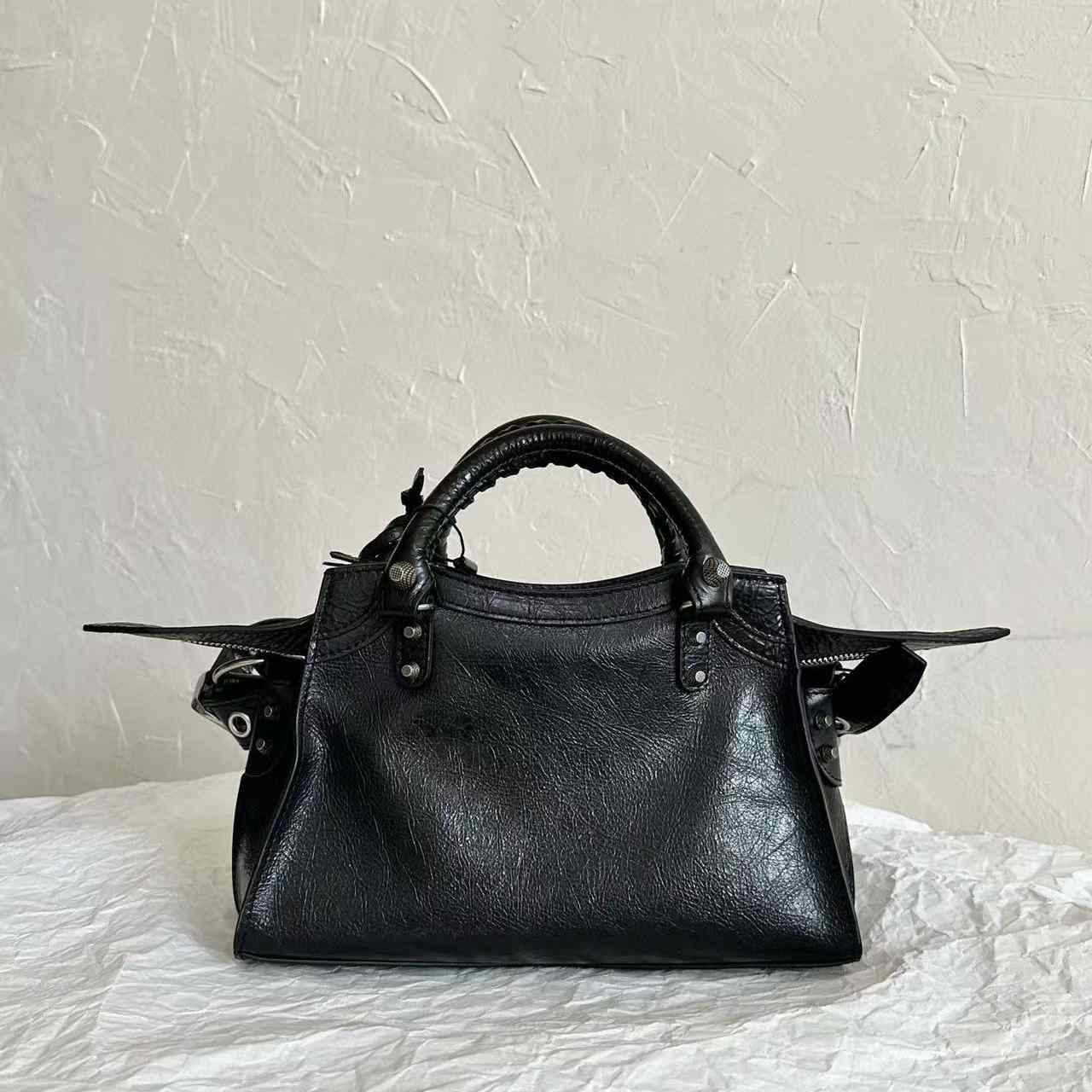 Balenciaga Neo Cagole City Handbag (26×17.8×11.4cm) - DopestKickz