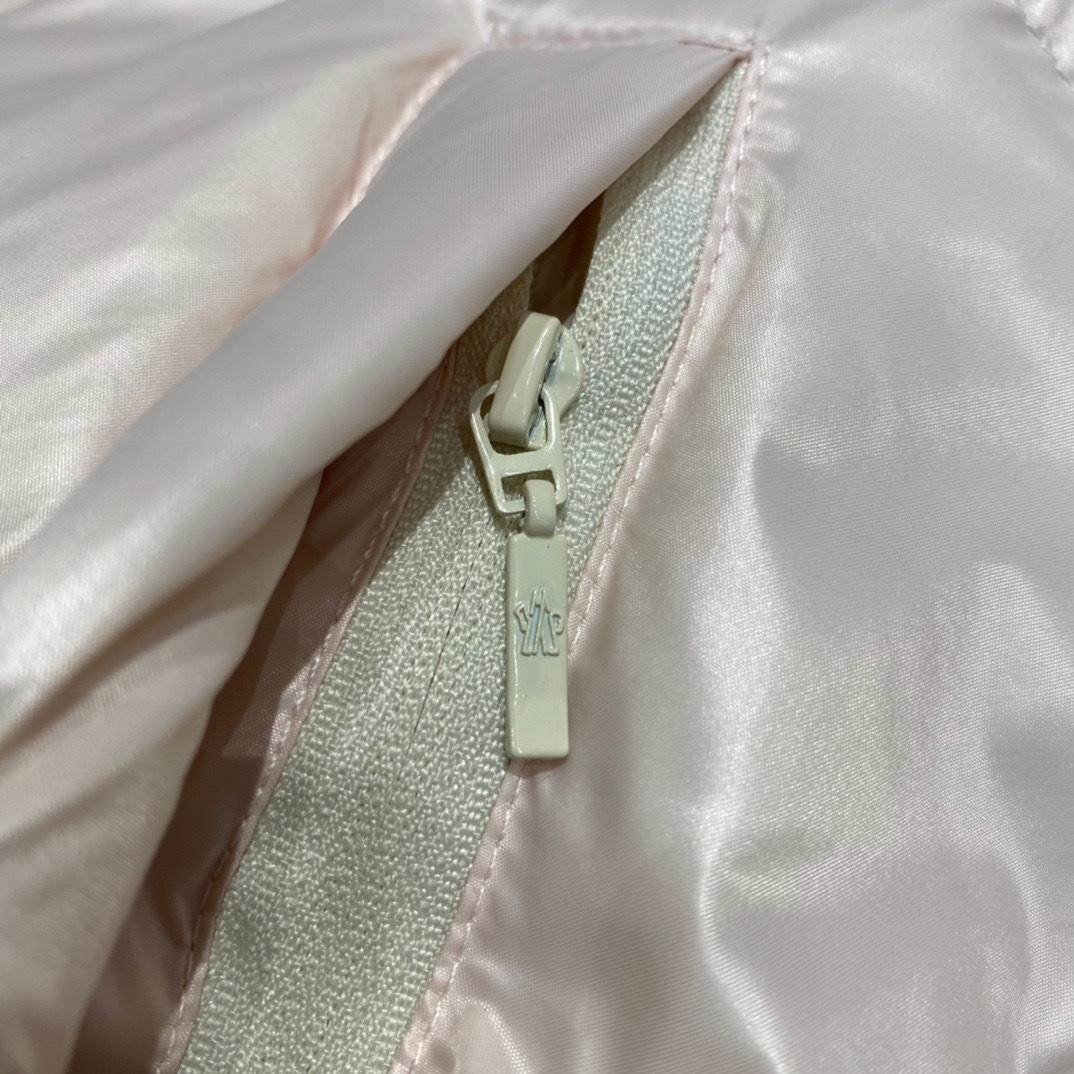 Moncler Andro Short Down Jacket - DopestKickz