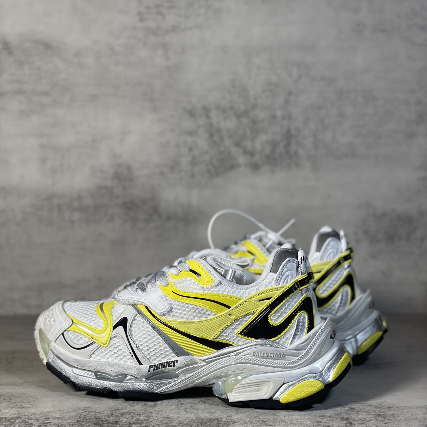 Balenciaga Runner 2.0 Sneaker In White, Yellow And Black Mesh And Polyurethane - DopestKickz
