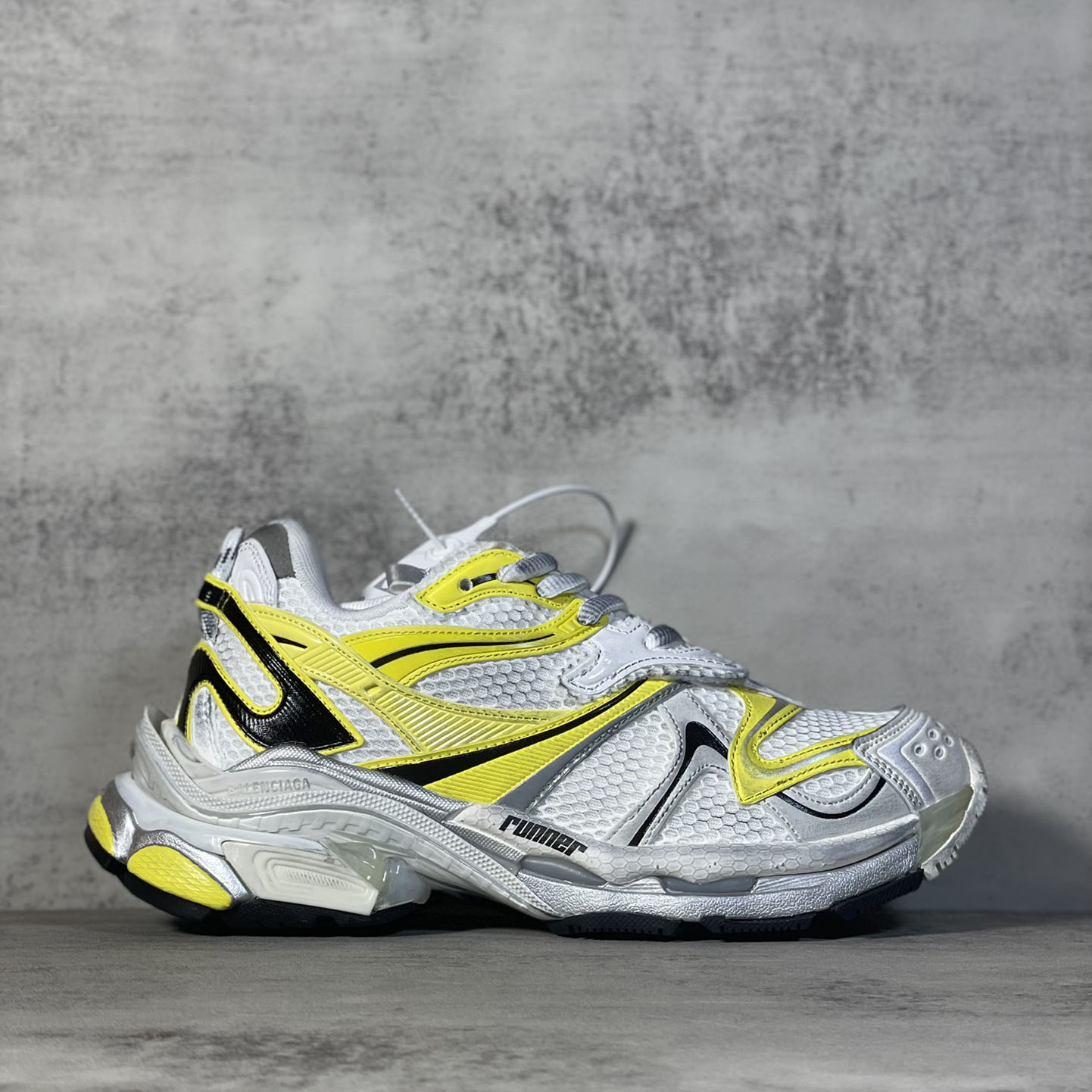 Balenciaga Runner 2.0 Sneaker In White, Yellow And Black Mesh And Polyurethane - DopestKickz