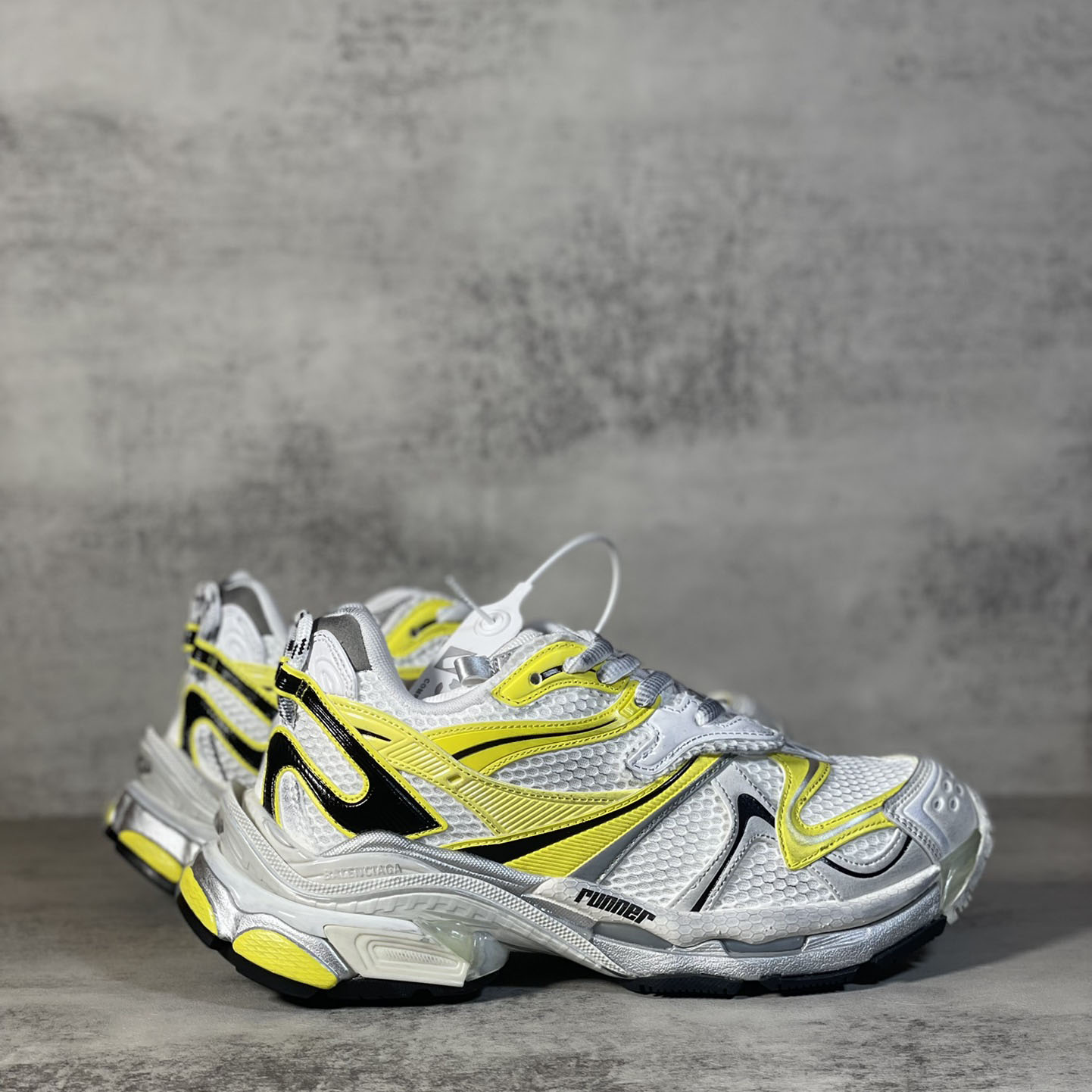 Balenciaga Runner 2.0 Sneaker In White, Yellow And Black Mesh And Polyurethane - DopestKickz