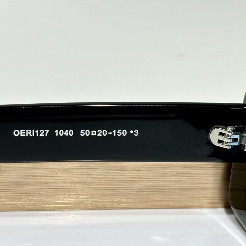 Off White OERl127 Sunglasses    - DopestKickz