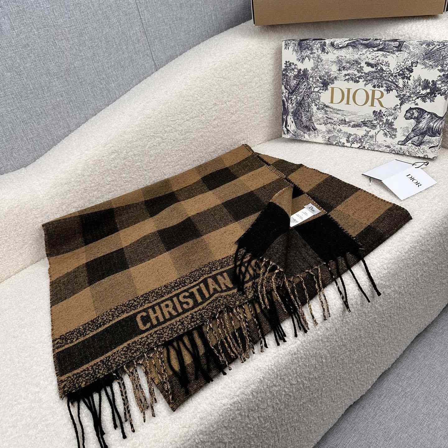 Dior Check'N'Dior Scarf - DopestKickz