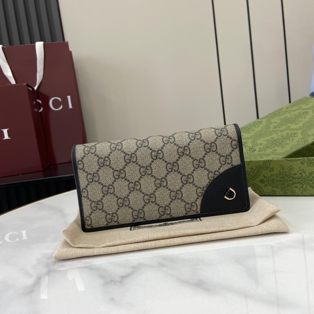Gucci GG Emblem Continental Wallet   - DopestKickz