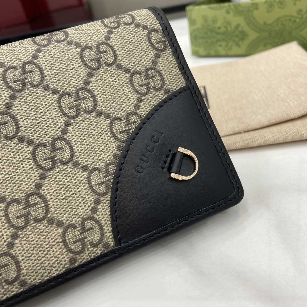 Gucci GG Emblem Continental Wallet   - DopestKickz