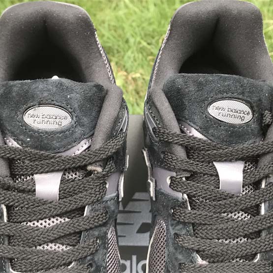 New Balance NB 2002R Sneakers      M2002RBL - DopestKickz