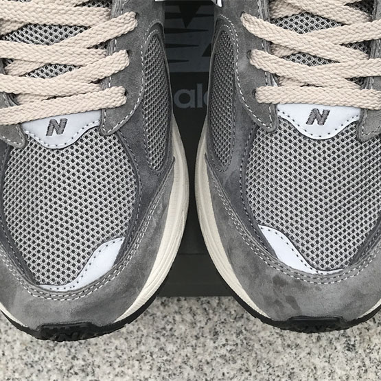 New Balance NB 2002R Sneakers      M2002RNM  - DopestKickz