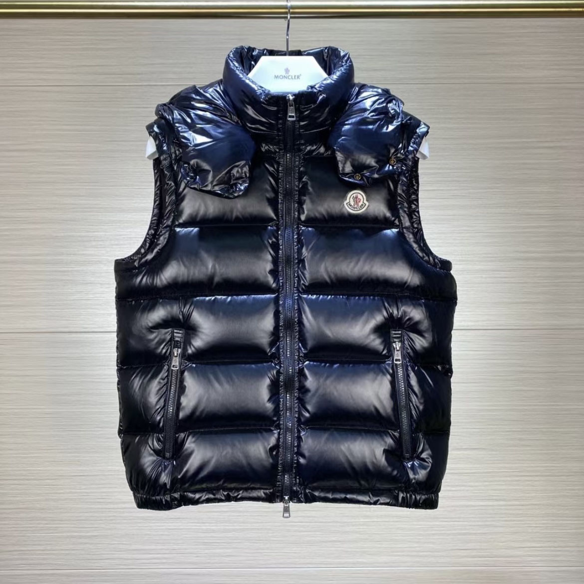 Moncler Bormes Vest - DopestKickz