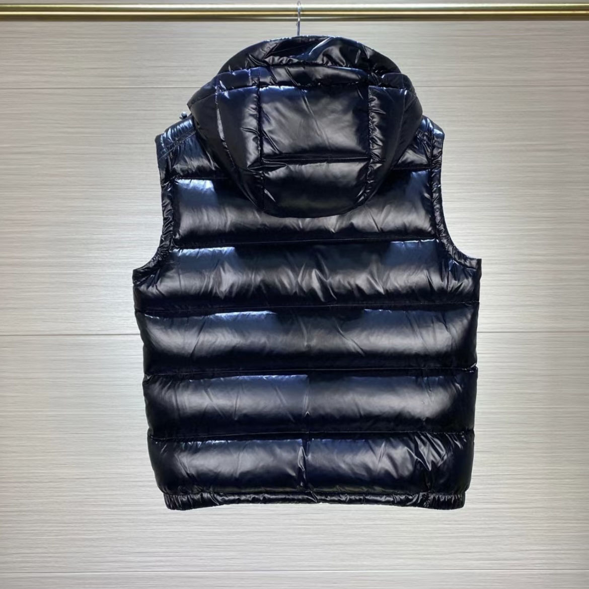 Moncler Bormes Vest - DopestKickz