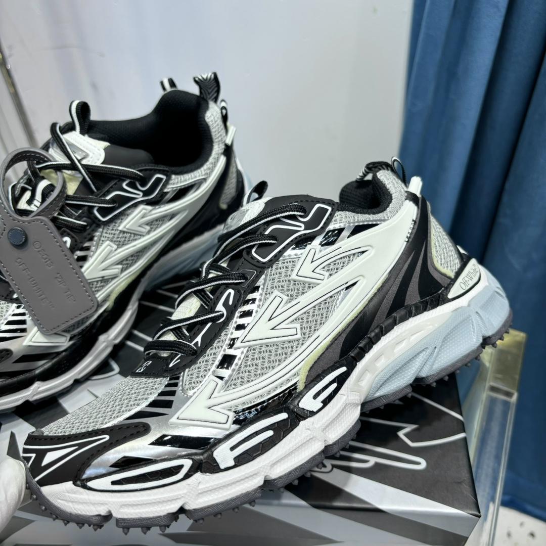 Off-White  Be Right Back Sneakers - DopestKickz