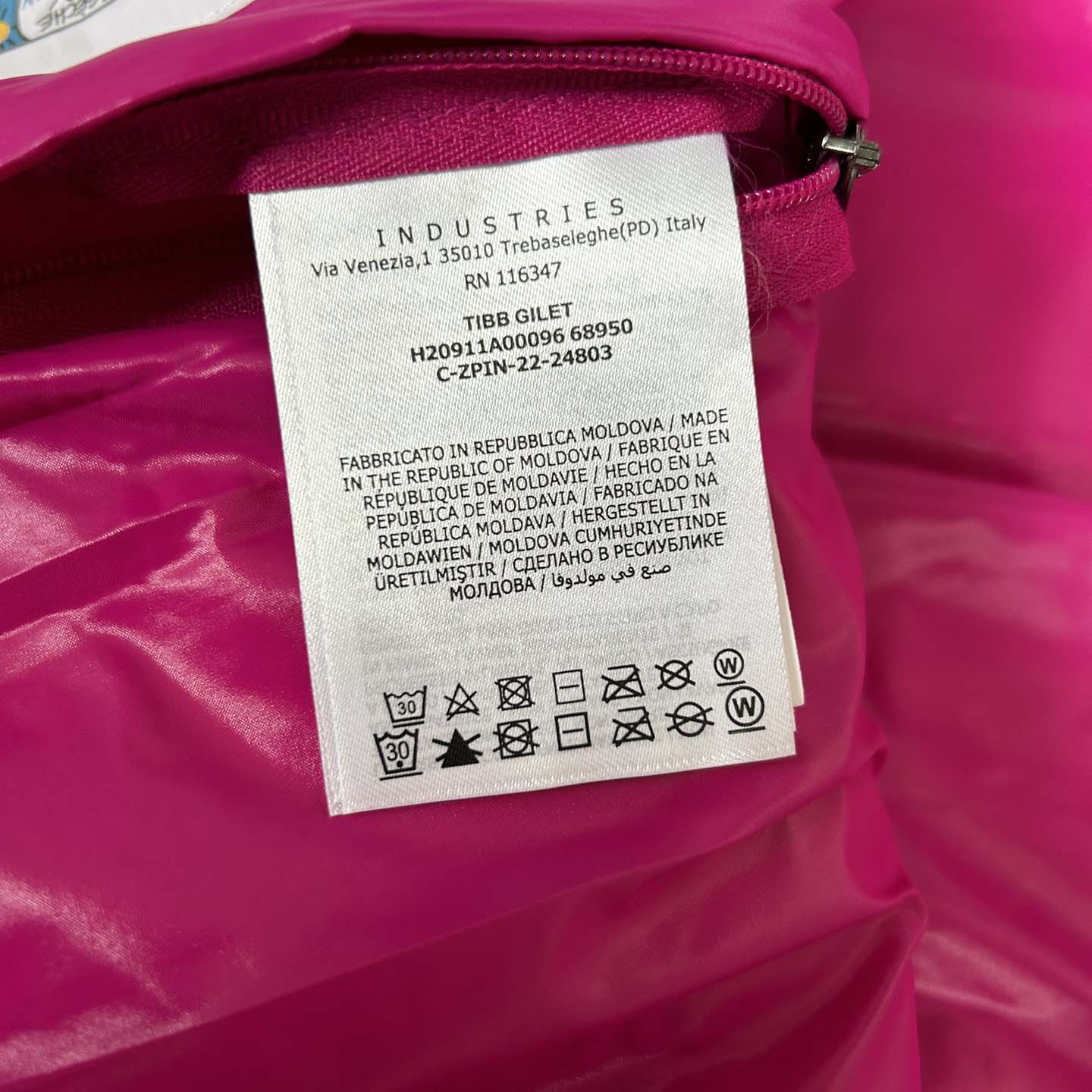 Moncler Tibb Puffer Vest - DopestKickz