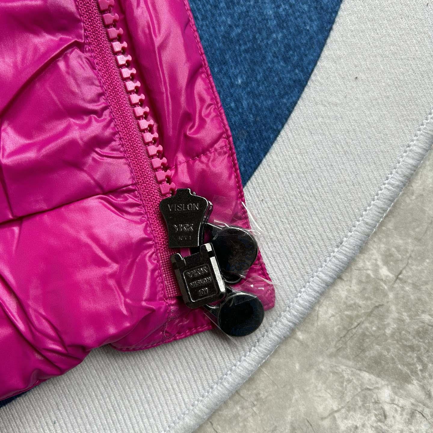 Moncler Tibb Puffer Vest - DopestKickz