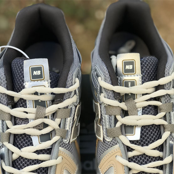 New Balance 1906R Sneakers      U1906AA  - DopestKickz