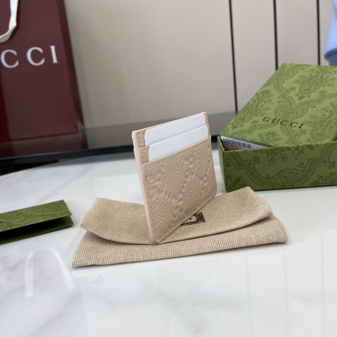 Gucci GG Emblem Card Case  - DopestKickz