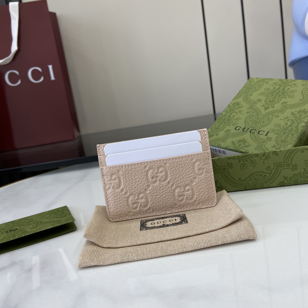Gucci GG Emblem Card Case  - DopestKickz