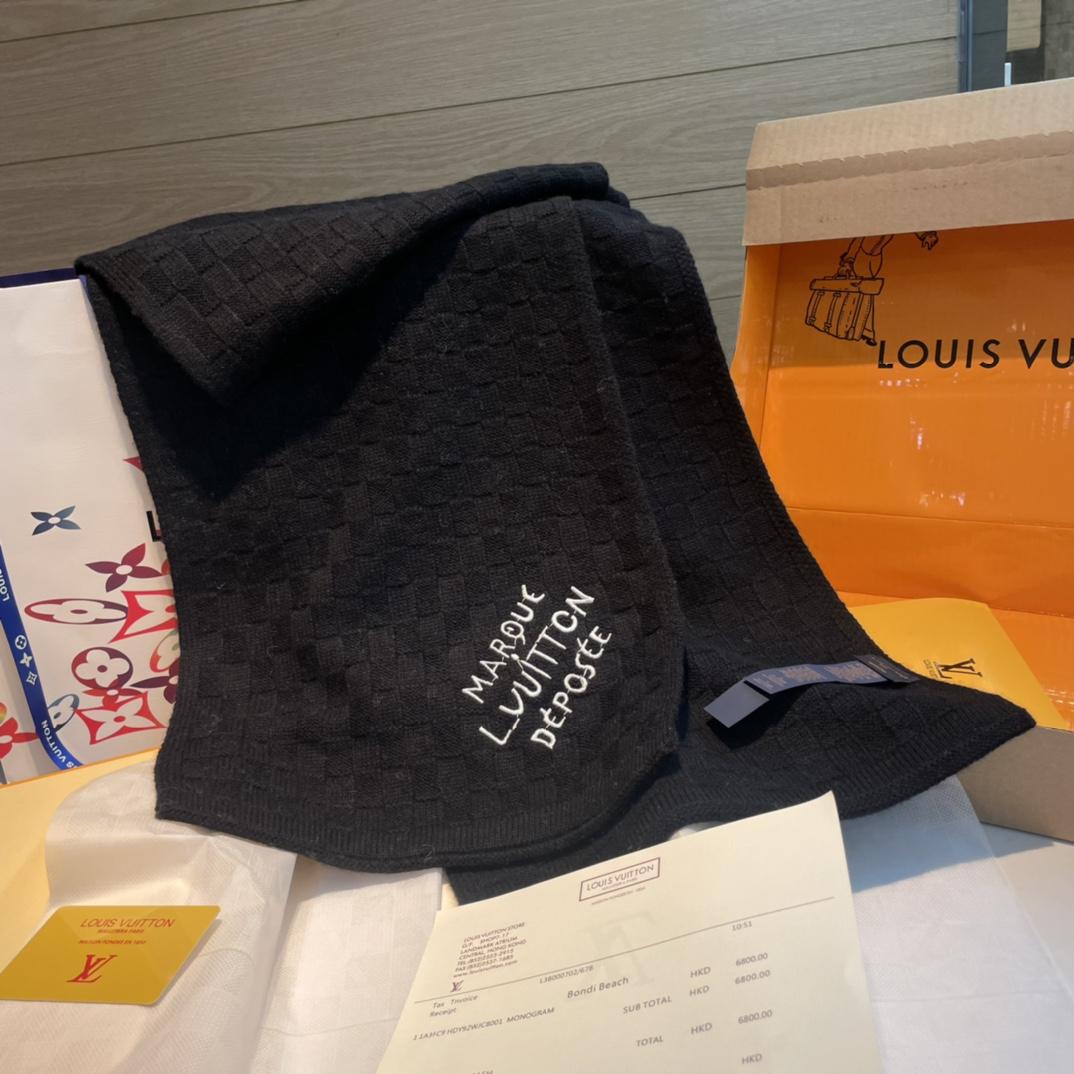 Louis Vuitton Damier Snug Scarf  M90841 - DopestKickz
