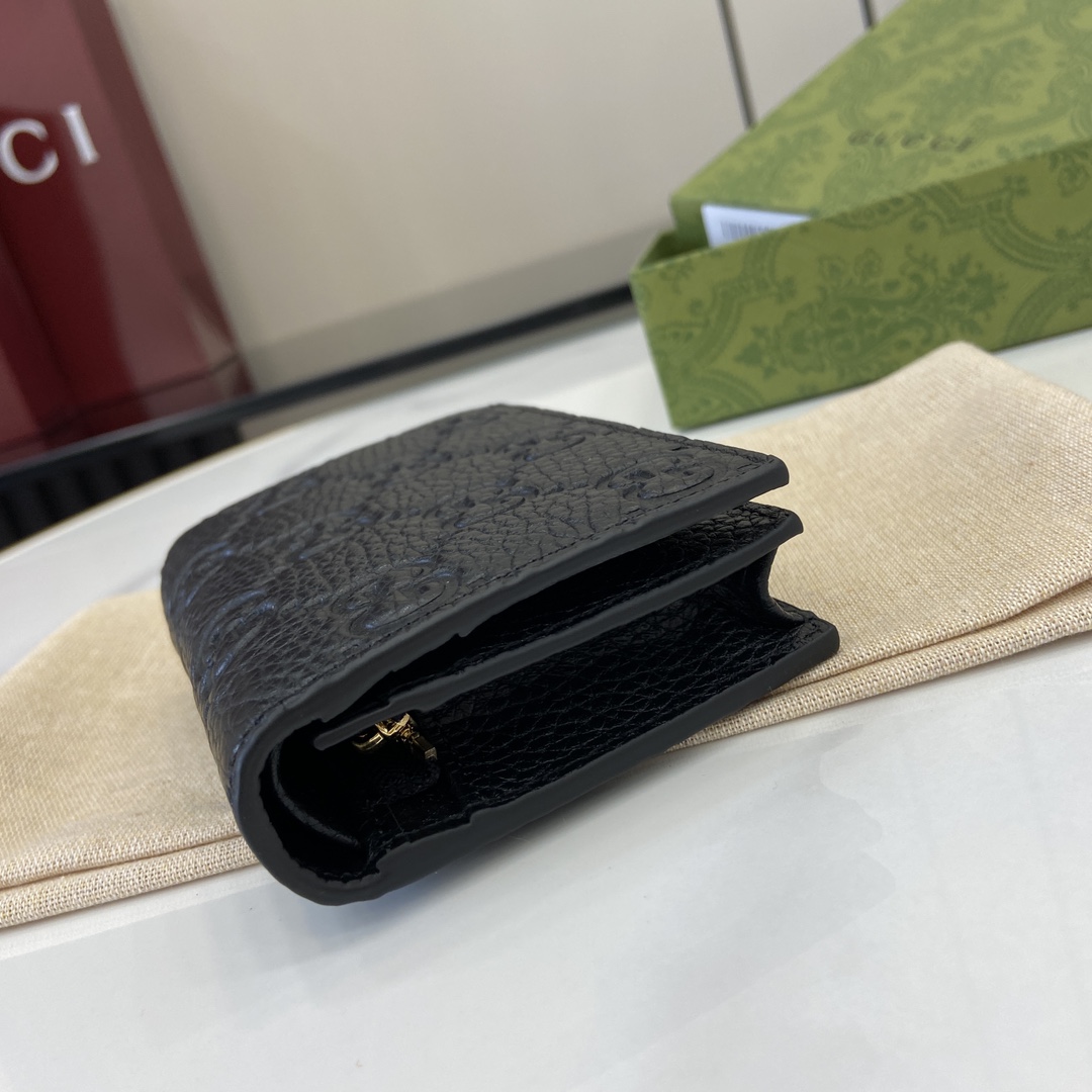 Gucci GG Emblem Mini Wallet - DopestKickz