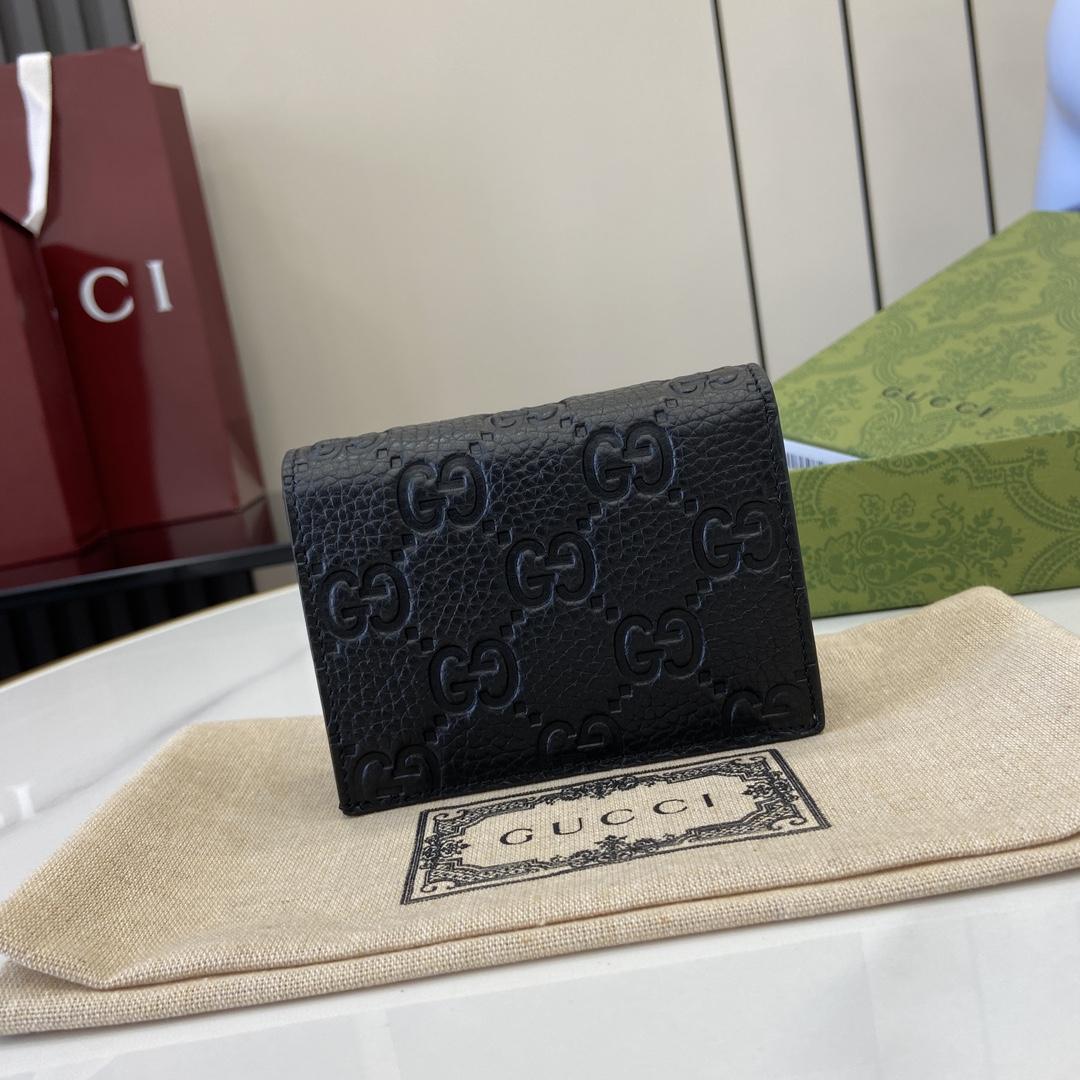 Gucci GG Emblem Mini Wallet - DopestKickz