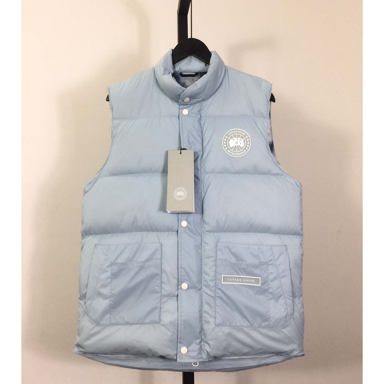 Canada Goose Down Vest - DopestKickz