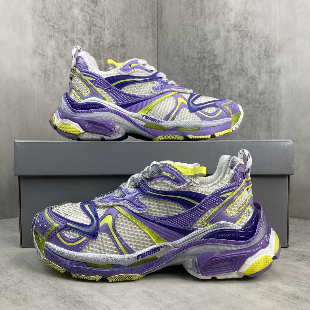 Balenciaga Runner 2.0 Sneaker  - DopestKickz