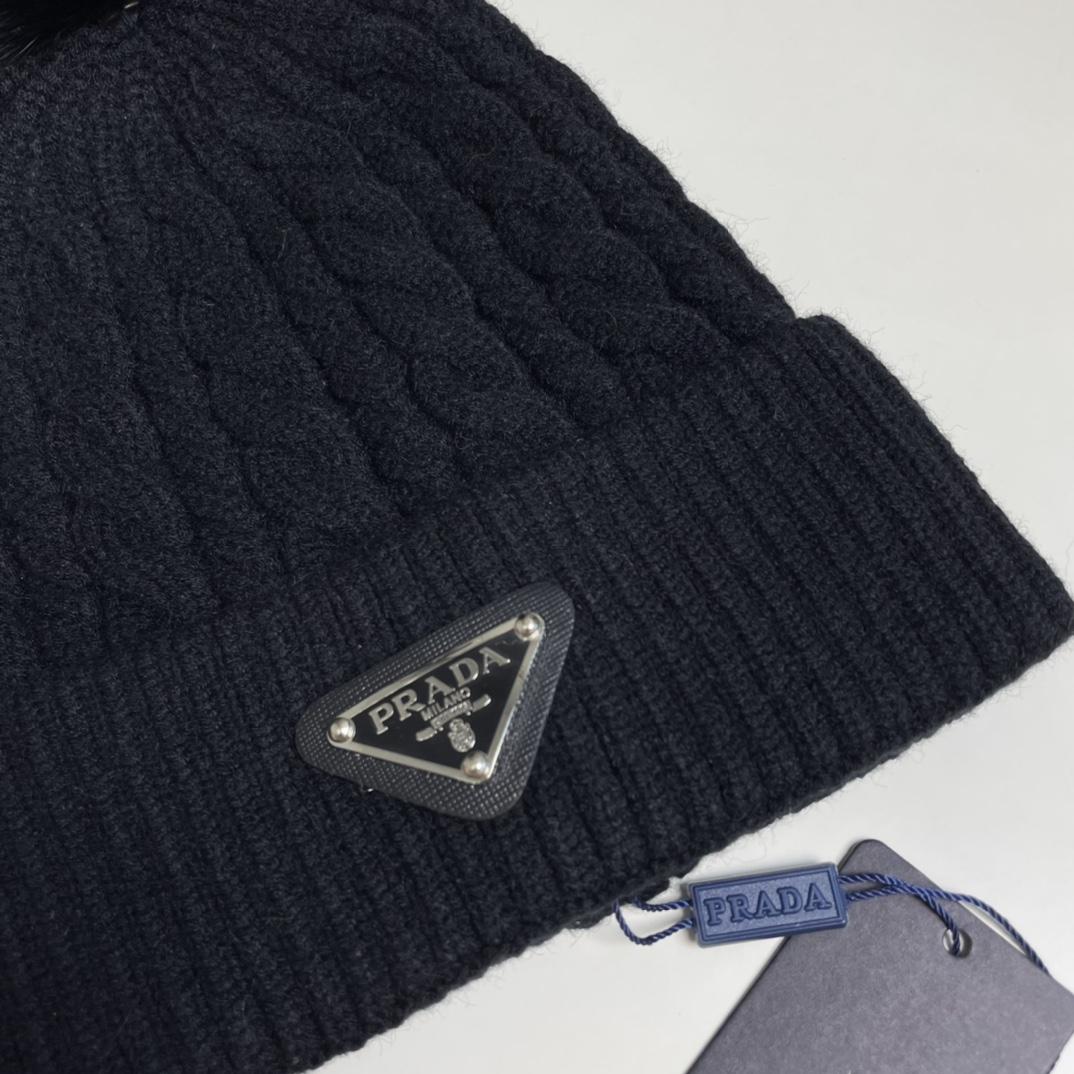 Prada Beanie - DopestKickz
