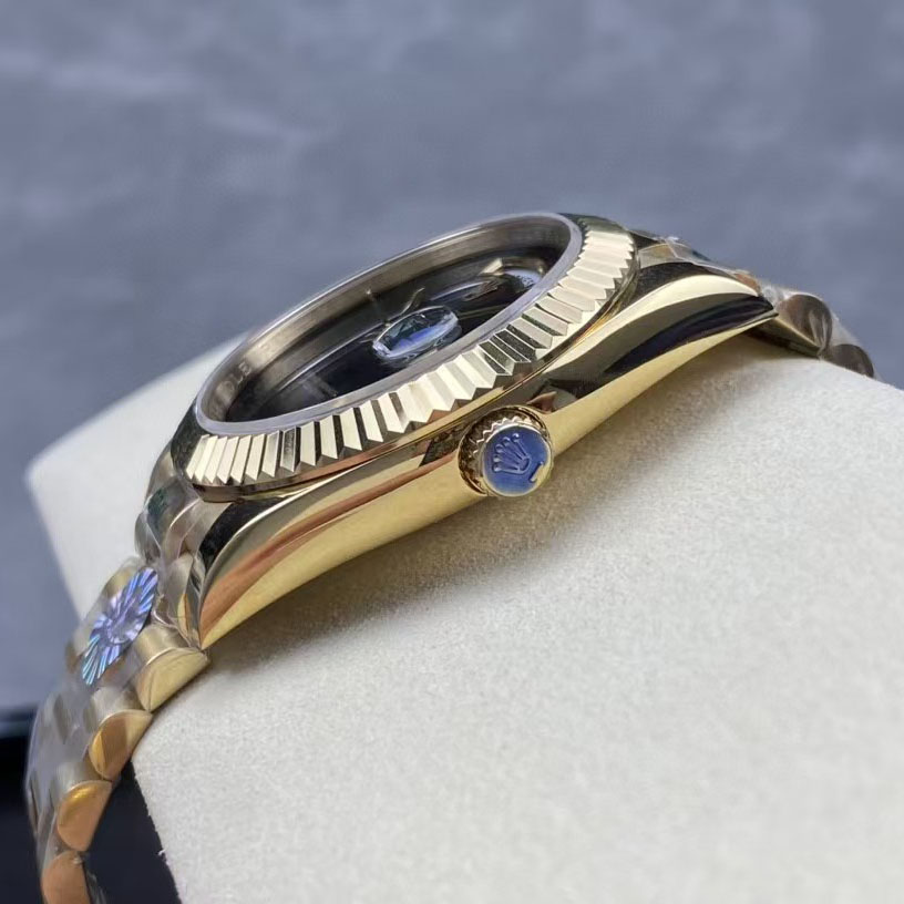 Rolex Day Date Watch - DopestKickz