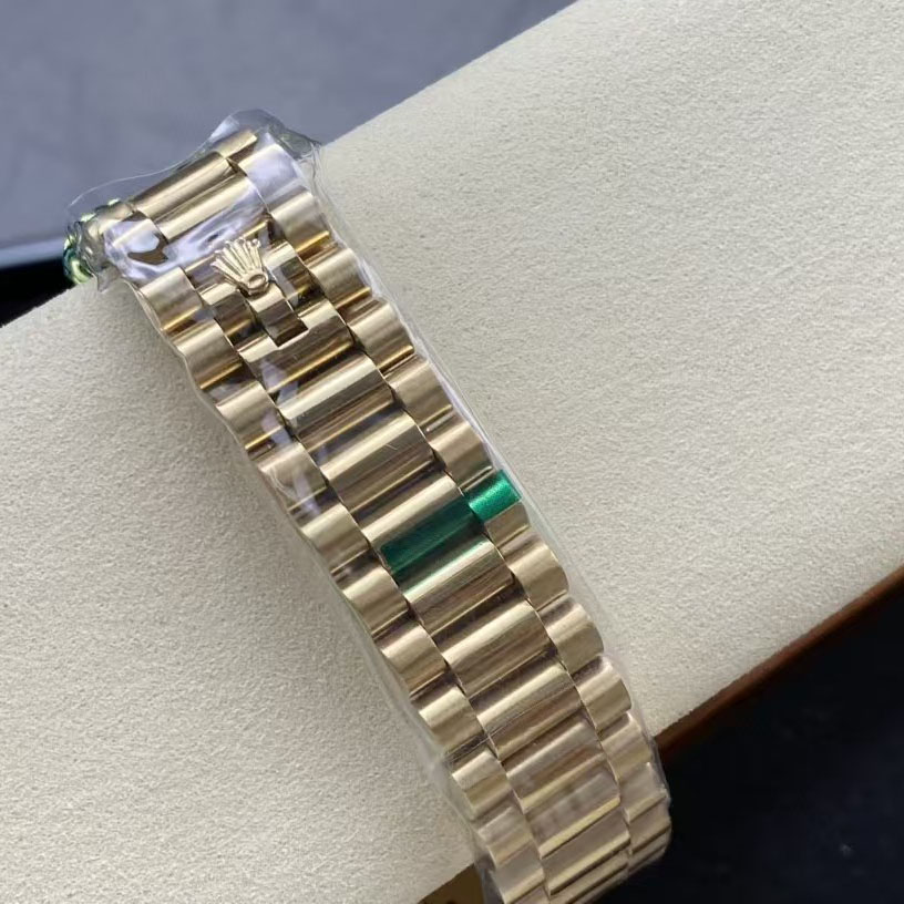 Rolex Day Date Watch - DopestKickz