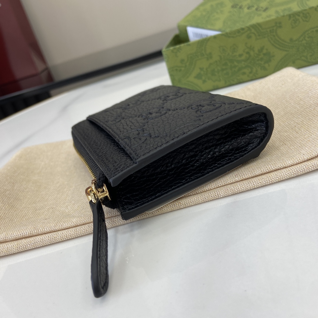 Gucci GG Emblem Zip Card Case  - DopestKickz