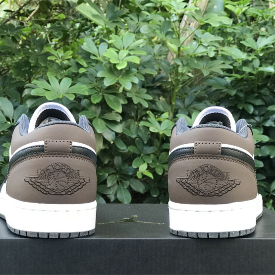 Air Jordan 1 Low Sneaker  553558-152 - DopestKickz