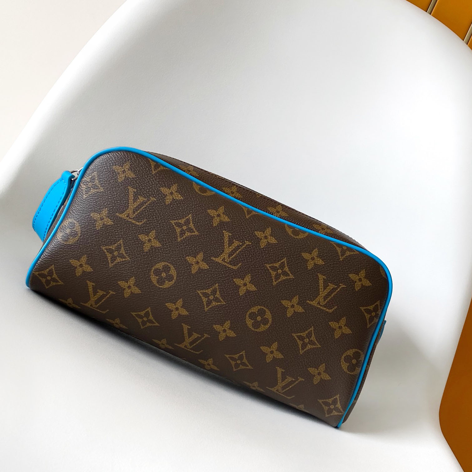 Louis Vuitton Dopp Kit    M12638 - DopestKickz