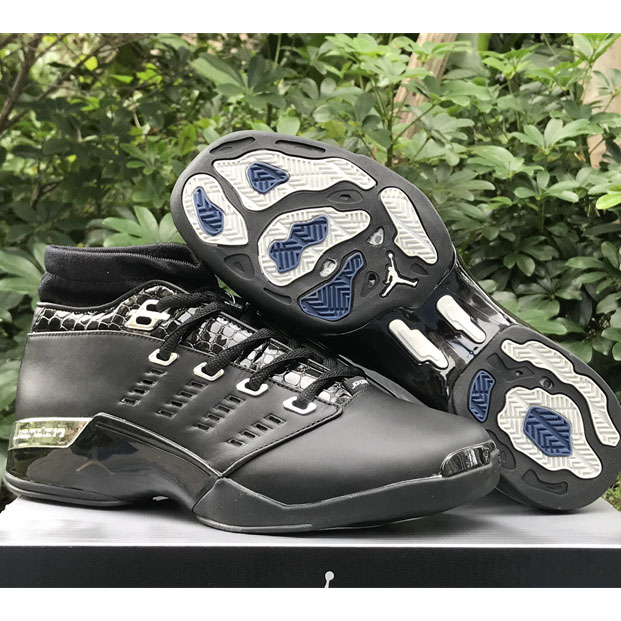 Jordan Air yordan 17 0G Low Black Chrome Sneaker    303891-004 - DopestKickz