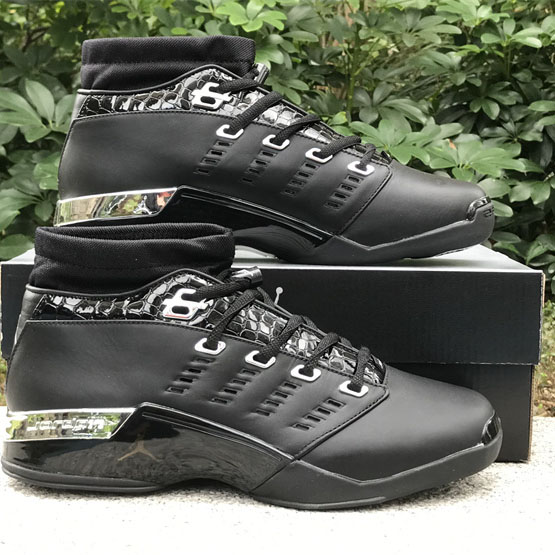 Jordan Air yordan 17 0G Low Black Chrome Sneaker    303891-004 - DopestKickz